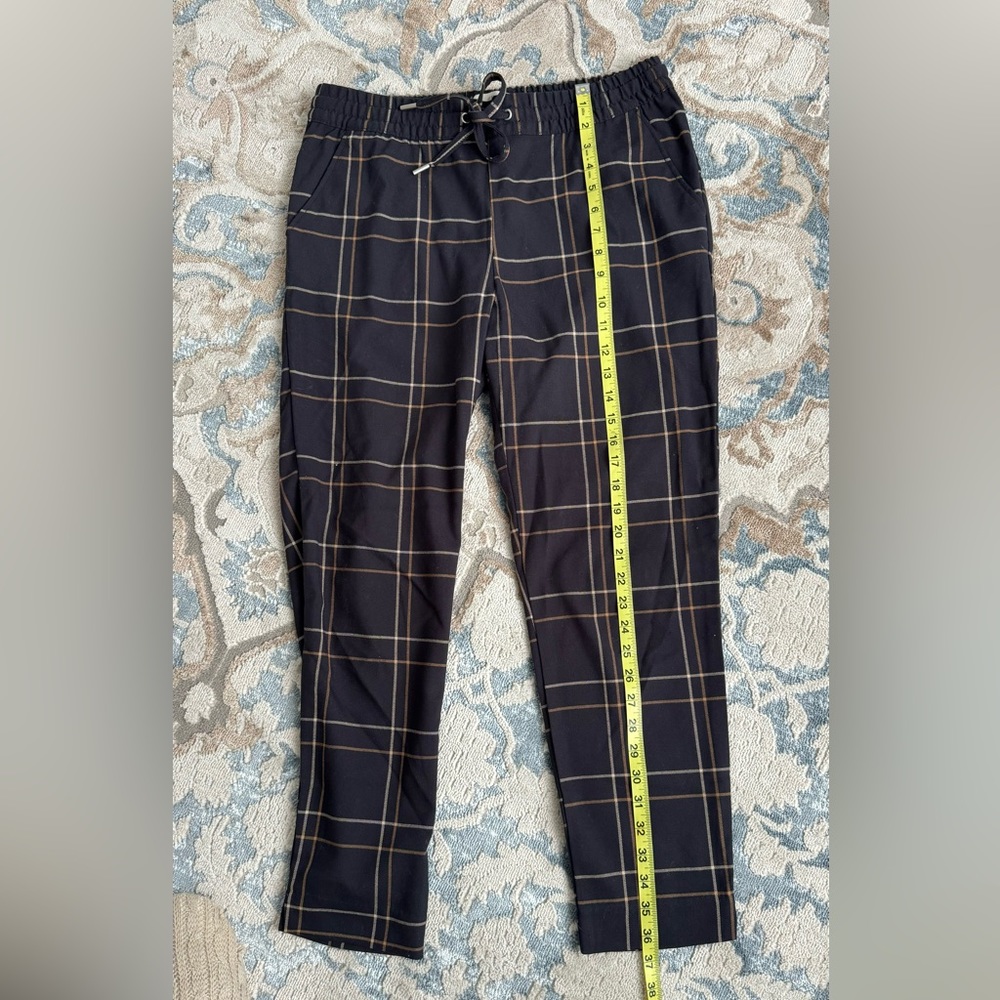 H&M Pants in soft twill, elasticized waistband size 6 - Picture 4 of 6